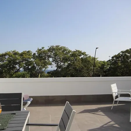 Azahara Sunrises Apartman Arona